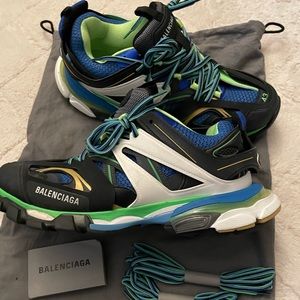 Balenciaga Track